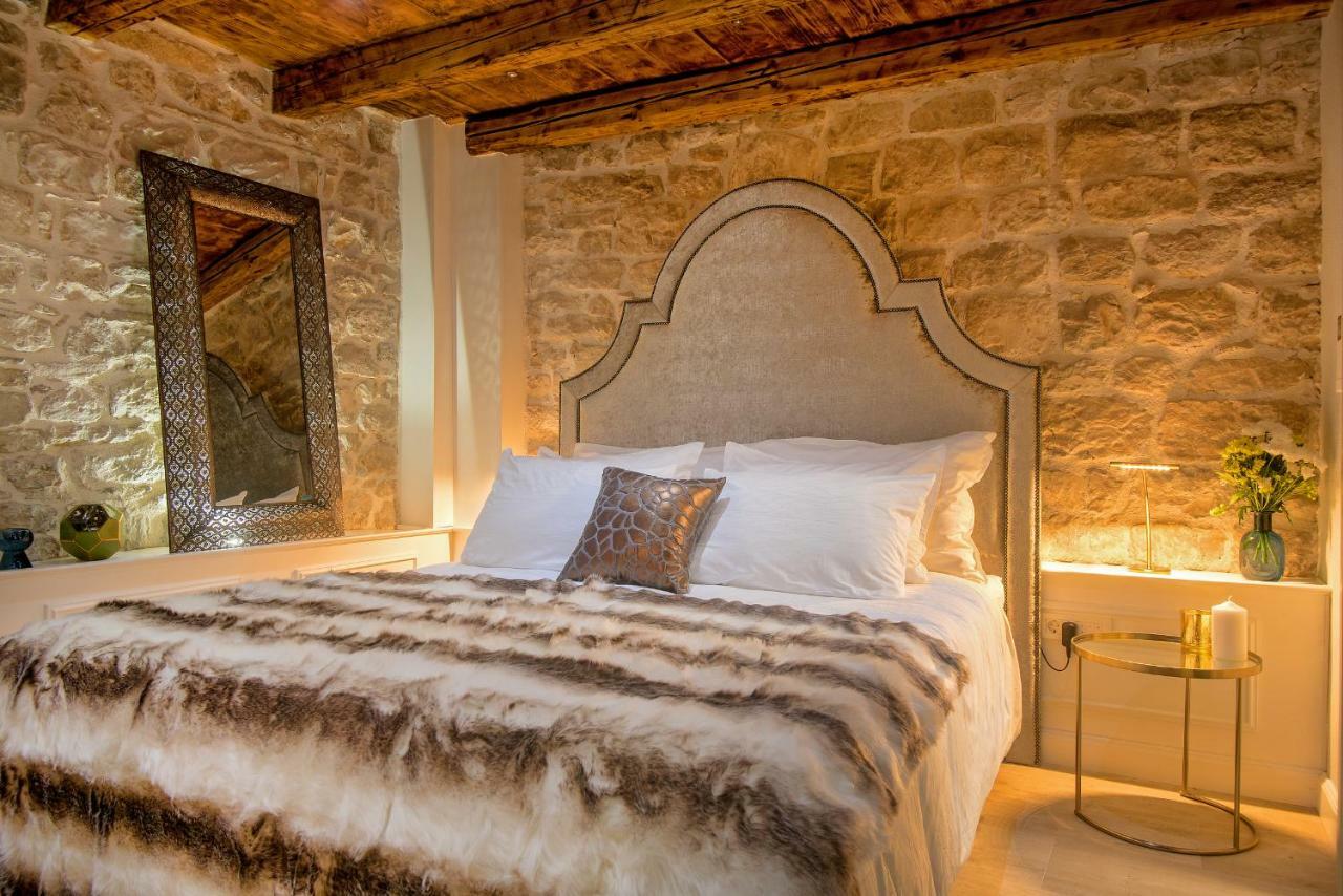 Balturio Boutique 4 Stars Properties In The Center Kastela Exterior photo