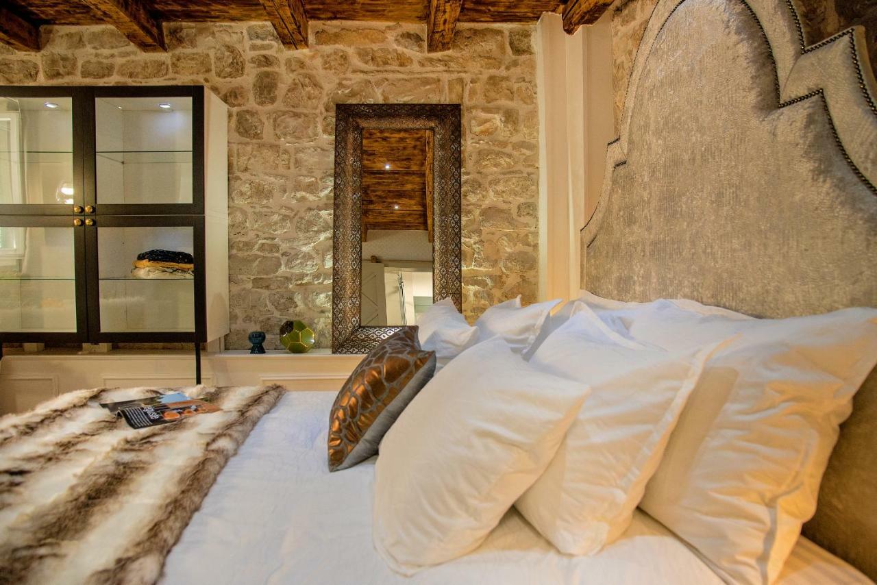 Balturio Boutique 4 Stars Properties In The Center Kastela Exterior photo